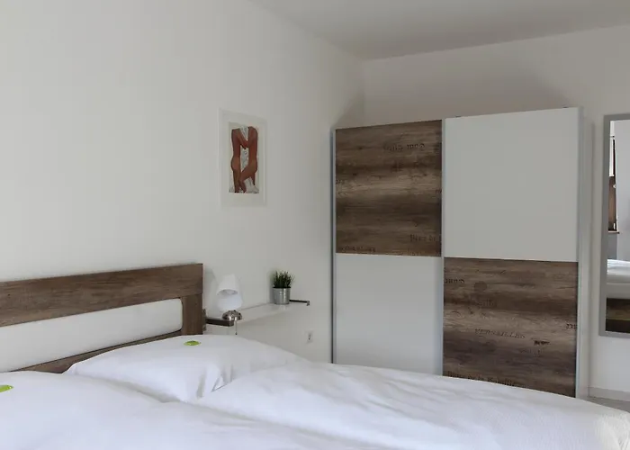 1 Anna Iff * Würzburg
